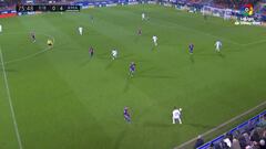 Vinicius en su estilo: maravilla y horror en la misma jugada