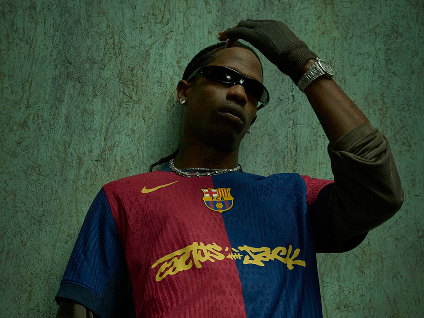 Travis Scott, en la camiseta del Barça en el Clásico - AS.com