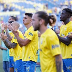 ...Y cuando volvió lo hizo junto a 24.000 almas