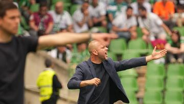 José Alberto, entrenador del Racing.