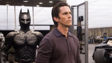 Conocido por ser un actor de método que llega a incomodar a sus compañeros de tanto como se mete en sus papeles, el sumun de Bale aún circula por internet y para encontrarlo basta con buscar "Christian Bale Terminator blow up" en Youtube. Se trata de un audio del rodaje de 'Terminator Salvation' en el que se escucha al actor perdiendo los papeles y gritando e insultado al director de fotografía de la película, Shane Hurlbut, porque había interferido y estropeado una toma. Provoca pavor como poco.