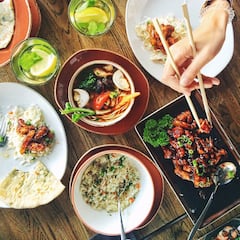 Acude a un restaurante por su cumpleaños esperando comida gratis y termina pagando la cena completa: “Me arruinó la noche”