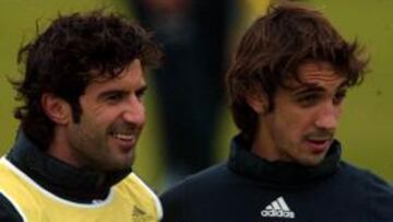 Juanfran: "Admiré muchísimo a Figo, pero no pudo ser lateral"