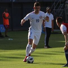 Iba a ser el gran “9″ de Chile, pero se acaba de retirar con 25 años: “Después de tres ligamentos cruzados rotos...”