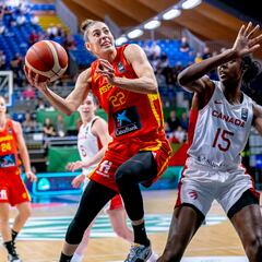 España se reivindica y acaricia París