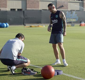 El Barça prepara en UCLA su partido contra el Tottenham