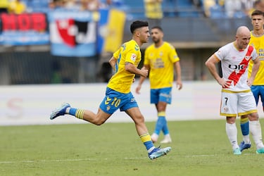 Moleiro lidera el ataque de Las Palmas