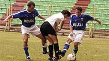 <B>LUCHA POR SALIR DEL POZO</b>. Tanto el Mellilla como el Betis buscan una victoria que les situe en la zona tranquila.