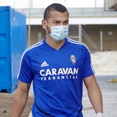 “Tengo muchísimas ganas de seguir marcando goles y dar alegrías a la afición”