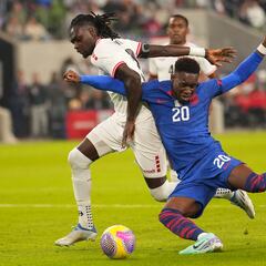 Who is Walter López, the referee for Trinidad & Tobago vs USMNT in the CONCACAF Nations League?