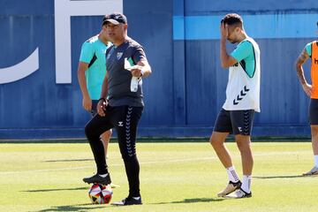 Sertio Pellicer, en el entrenamiento delM Málaga.