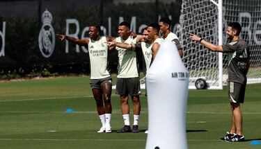 Vinicius: Ya haba hablado con Xabi... Estoy muy contento