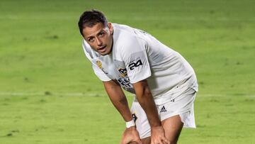 El directivo del Galaxy mencionó que Javier Hernández tiene una gran calidad y por ahora es un tema de todo el equipo y no sólo de él y resalta que es el primero en acepator