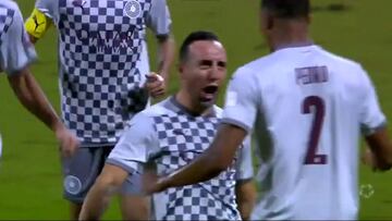 El sutil toque de Santi Cazorla para anotar un golazo en Qatar