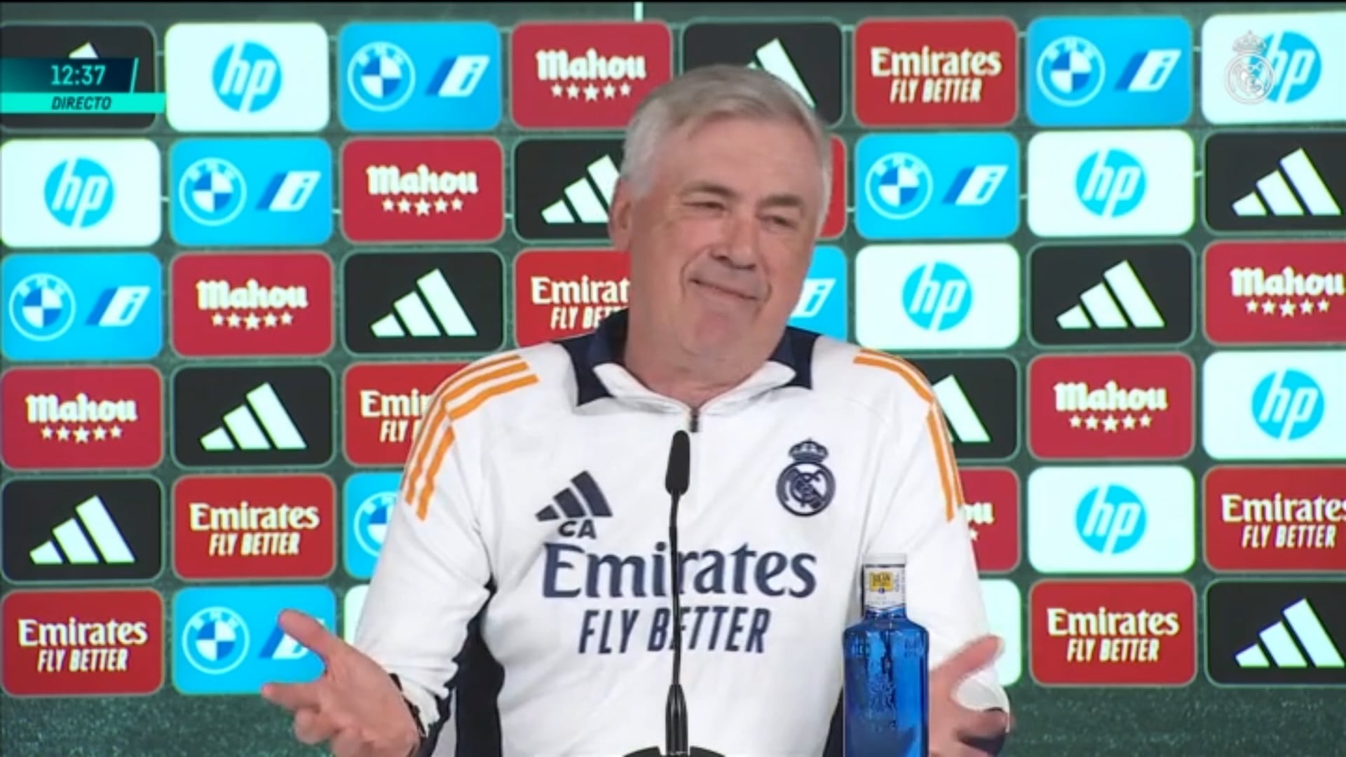 El precioso gesto de Ancelotti con una periodista en plena rueda de prensa que acabo entre risas