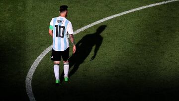 De Leónidas a Messi y Cristiano: 
Las 10 estrellas sin Mundial