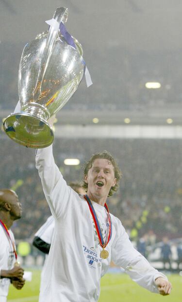 El verano de 1999 fichó por el Real Madrid donde ganó 2 Champions League, siendo el primer inglés en ganarla con un equipo no inglés. El verano de 2003 terminó su contrato con el club madrileño y regresó a Inglaterra, esta vez para jugar en el Manchester City. 