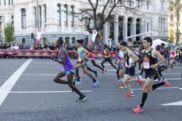 39 edición de la maratón de Madrid. Hoy las calles de Madrid han congregado 33.000 corrredores en las tres carrereas (10 km, medio maratón y maratón)