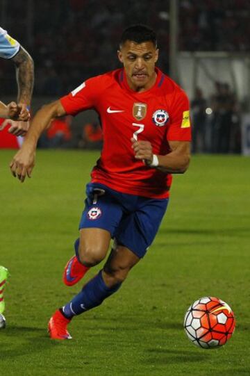 Alexis Sánchez, con 29 pases gol, es el máximo asistidor en la historia de la Roja.