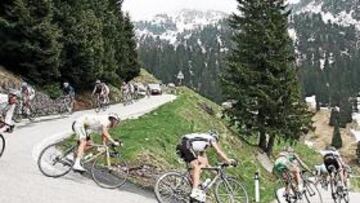 <b>ESPLENDOR DOLOMÍTICO. </b>La primera etapa de los majestuosos Alpes dolomíticos no defraudó ni en belleza plástica, ni en épica deportiva.