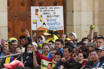 Zipaquirá recibe al campeón del Tour de Francia, Egan Bernal. Estas son algunas de las imágenes que se lleva a cabo en la Plaza de Los Comuneros.