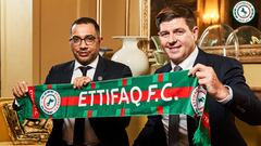 Gerrard, en su presentación con el Al Ettifaq