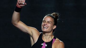 Tennis - WTA 1000 - Guadalajara Open - Guadalajara, Mexico - October 20, 2022 Greece's Maria Sakkari celebrates after winning her round of 16 match against Danielle Collins of the U.S. REUTERS/Henry Romero     TPX IMAGES OF THE DAY