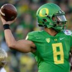 Titans vuelven a liarla con el contrato de su rookie estrella