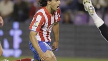 <b>CLÁUSULA.</b> El Atlético ha comprado la totalidad de la ficha de Agüero después de subirle la cláusula hasta los 60 millones de euros.