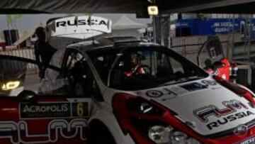 El ruso Novikov publicita gratis en su coche al Chelsea