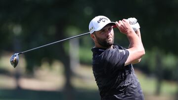 WILMINGTON, DELAWARE - AUGUST 18: Jon Rahm of Spain plays his shot from the third tee during the first round of the BMW Championship at Wilmington Country Club on August 18, 2022 in Wilmington, Delaware. Rob Carr/Getty Images/AFP
== FOR NEWSPAPERS, INTERNET, TELCOS & TELEVISION USE ONLY ==