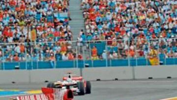 <b>REMONTADA. </b>Kimi lleva dos victorias por cuatro de Hamilton y Massa, así que necesita volver a ganar.