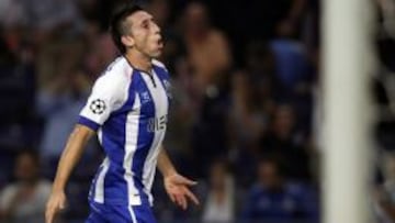 Héctor Herrera renueva con el Porto y será dragón hasta 2019