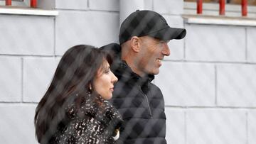 25/03/17 PARTIDO ALEVINES FUTBOL BASE CATEGORIAS INFERIORES
ATLETICO DE MADRID ALEVIN A - REAL MADRID ALEVIN A
ZINEDINE ZIDANE Y FAMILIA