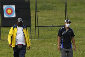 Los equipos de compuesto y recurvo trabajan en la Unidad Deportiva Belén, en Medellín. Todos los deportistas se sometieron a pruebas PCR y a capacitaciones de bioseguridad.