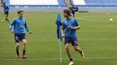 Dani Barcia, en un entrenamiento con la primera plantilla del Deportivo.