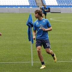 Barcia: “Puedo cumplir perfectamente como lateral”