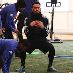 Mauricio Pinilla sorprende y pide jugar ante Huachipato