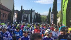 Imagen de los participantes en la Marcha Cicloturista Jes&uacute;s Rodr&iacute;guez Magro &#039;Magrini&#039;.