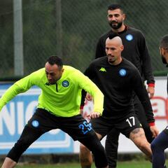 Ospina, titular en Champions para buscar el pase a octavos