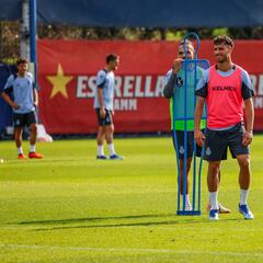 Los cuatro fantásticos contra SuperPepino en un duelo de altura