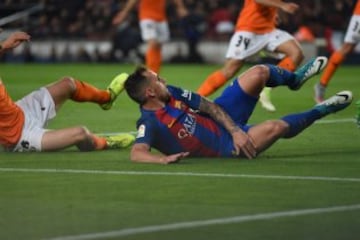 Paco Alcácer marca el 5-1.