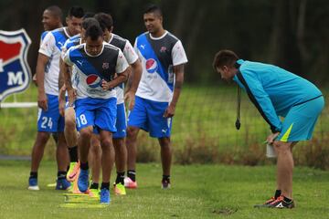 Jugará el jueves en Argentina y el domingo en el Atanasio.