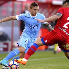 El Girona da un paso de gigante para lograr el ascenso directo