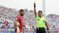 Herrera: "Fuimos un desastre y así es fácil que te ganen"