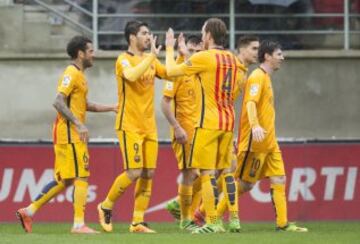 Celebración del 0-4 del Barcelona que hizo Luis Suárez.