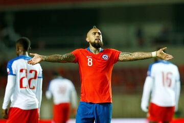 Arturo Vidal finished the season as a regular in Ernesto Valverde's Barcelona side and will be expected to lead Chile to the top of Group C.