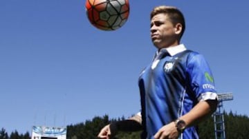 El joven jugador llegó esta temporada a Huachipato. Con su selección Sub 20 fue gran figura y clasificó al mundial. Ahora tendrá una oportunidad en la selección de Venezuela adulta.