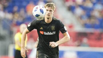 Una de las jóvenes promesas estadounidense fue considerado el tercer mejor central de toda la temporada. Fue uno de los mejores jugadores por alto al tener una efectividad del 70%.