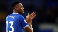 Yerry Mina en uno de sus primeros partidos con el Everton 